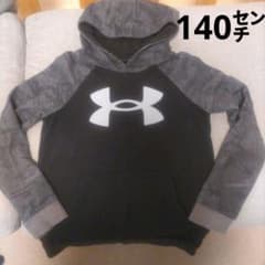 Under Armour パーカー MD 黒/グレー　キッズパーカー　140のサムネイル