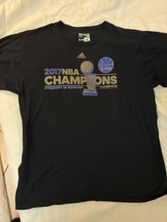 【希少】adidas 2017 NBA 優勝記念 Tシャツ 黒 XLのサムネイル