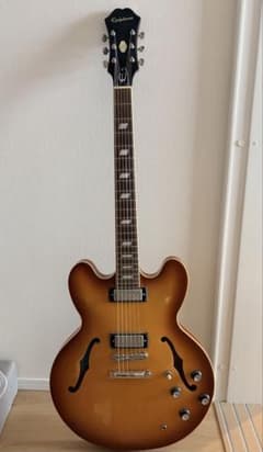 レリック Epiphone Riviera リビエラ セミアコ 最終値下げ】レリック Epiphone Riviera リビエラ セミアコ - メルカリ