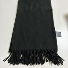 H&M フリンジ マフラー ブラックのサムネイル