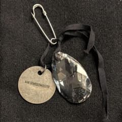 ANN DEMEULEMEESTER クリスタル ペンダント型チャーム 透明 ANN DEMEULEMEESTER クリスタル ペンダント型チャーム - メルカリ