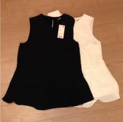 UNIQLO ブラウス 新品☆未使用のサムネイル