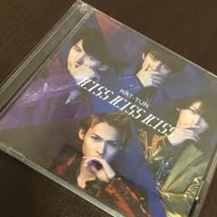 KAT-TUNのサムネイル