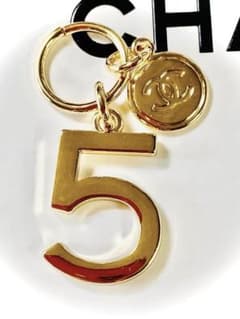 CHANEL 샤넬 No.5 매력 홀리데이 한정