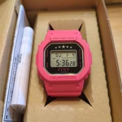 CASIO G-SHOCK ピンク腕時計 未使用品のサムネイル