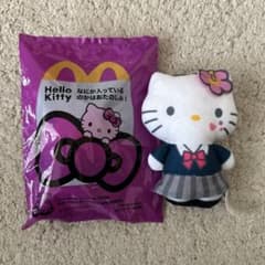 限定品 新品未開封 中国マグドナルド×ハローキティコラボぬいぐるみ 8体 ハローキティ 50周年 マクドナルド ぬいぐるみ 平成ギャル 新品未開封