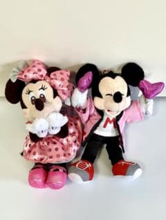 新品未使用☆ディズニーストア MINNIE DAY ぬいぐるみキーホルダーset