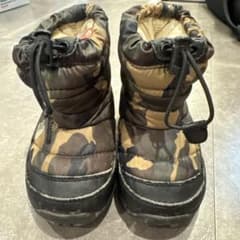 THE NORTH FACE キッズ ブーツ 迷彩 15.0cmのサムネイル