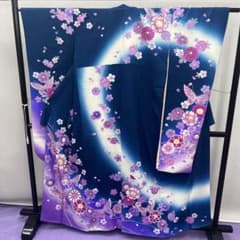8154 孔雀青 ラメ 振袖 着物 正絹 おしゃれ 襦袢セット 蝶 - メルカリ