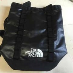 ノースフェイス トートバックのサムネイル