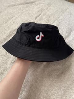 TikTok 景品 帽子のサムネイル