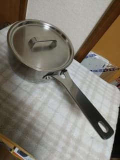 無印良品の片手鍋　１６cm　三層鋼　中古品のサムネイル