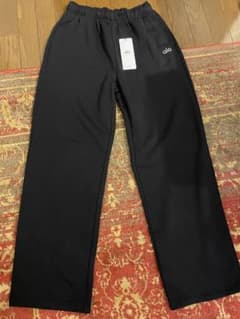 最終値下げ❗️Accolade スウェットパンツ Sサイズ ブラック alo スウェットパンツ ACCOLADE STRAIGHT LEG サイズS - メルカリ