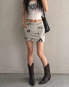 HYSTERIC GLAMOUR ミニスカート Y2K ギャル ロゴ グランジ HYSTERIC GLAMOUR ミニスカート Y2K ギャル ロゴ グランジ - メルカリ