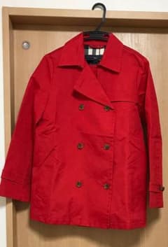 バーバリーのショートトレンチコート  Burberry  未使用品のサムネイル