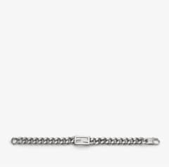 『本日発送』FENDI バケットブレスレット　シルバーカラー ブレスレットのサムネイル