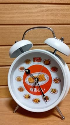 餃子の王将スタンプコンプリート景品目覚まし時計のサムネイル