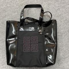 Givenchy ブラック トートバッグのサムネイル