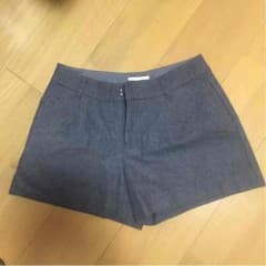 グレー ショートパンツのサムネイル