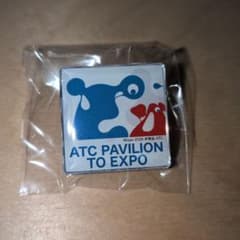 ピンバッジ 万博 ATCパビリオン こみゃくピンバッチ EXPO2025 - メルカリ