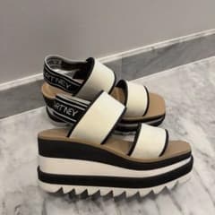 STELLA McCARTNEY ウェッジサンダル ホワイト/ブラックのサムネイル