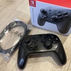 Nintendo Switch Pro Controller ブラックのサムネイル