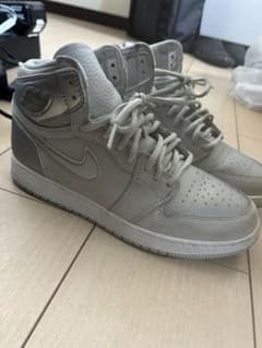 ピ*ウ様 Nike Air Jordan 1 グレー ハイカット　24.5のサムネイル
