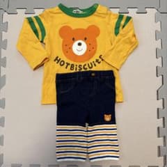 美品　HOT BISCUITS クマプリントTシャツ＆パンツセット 90cmのサムネイル