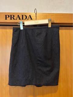PRADA ミニスカート ダークグレー サイズ44のサムネイル