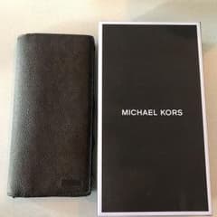 【ゆーたさん専用】長財布 MICHAEL KORS メンズ レディースのサムネイル