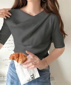 【新品タグ付】classicalelf　5分袖ドレープニット　カットソー グレー