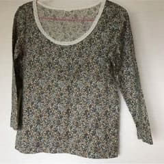 リバティ カットソーのサムネイル