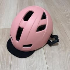 自転車用ヘルメット ピンク バイザー付きのサムネイル