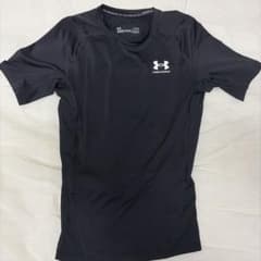 UNDER ARMOUR HeatGear コンプレッションシャツ 黒 Lのサムネイル