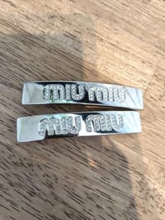 miumiu ヘアピンのサムネイル
