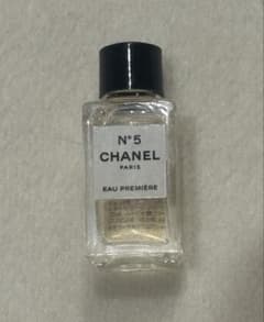 CHANEL N°5 香水　4mlのサムネイル