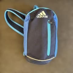 adidas ボディバッグ キッズのサムネイル
