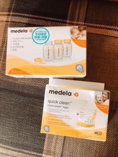 【新品未使用】メデラ　母乳ボトル3本セット&電子レンジ用除菌バックのサムネイル