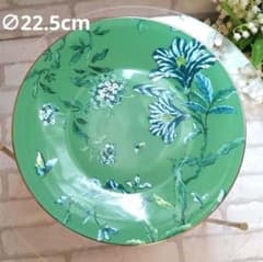セール◆未使用◆ウェッジウッド&コンラン◆コラボ　グリーン　プレート22.5cm 最終セール◇未使用◇ウェッジウッド&コンラン◇コラボ グリーン