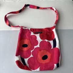 marimekko マリメッコ ショルダーバッグ 花柄のサムネイル