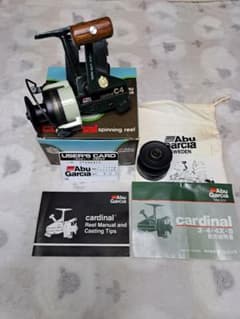 Abu Garcia Cardinal C4 Green 替スプール付 - メルカリ