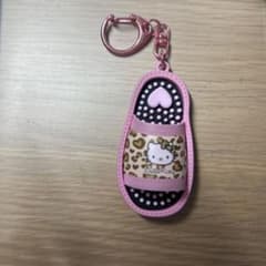 Hello Kitty サンダル型 キーホルダー ヒョウ柄 ピンクのサムネイル