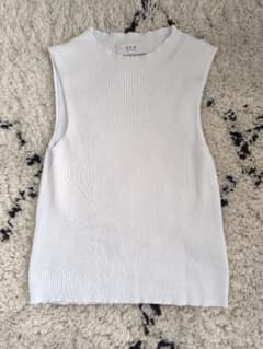 【美品】ADAM ET ROPÉ ノースリーブカットソーのサムネイル