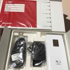 ぽんぴー様専用 docomo L-09C Wi-Fi ルーターのサムネイル