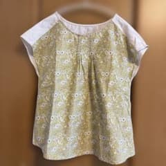 【美品】花柄半袖カットソー M 綿麻のサムネイル