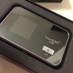 【最終値下げ】pocket Wi-Fi LTE (EMOBILE)のサムネイル