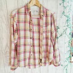 チェックシャツのサムネイル