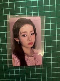 BABYMONSTER RORA ローラ　トレカのサムネイル
