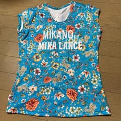 reikoまま様専用　ミカノ トップス　MIKANOのサムネイル