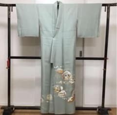 正絹色留袖〜薄緑色地に貝・平安柄　Ｃのサムネイル